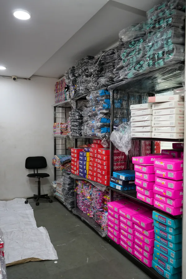 Apsara Textiles dukaan, Itwari Nagpur