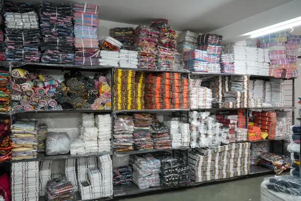Apsara Textiles dukaan, Itwari Nagpur